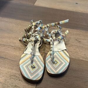 Valentino Rockstud Gladiator Sandal size 37 in rare chevron